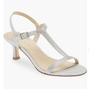 Pelle Moda NEW! Sz 9 Iya T-Strap Silver Strappy Granny Heel Sandals